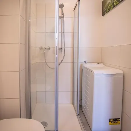 + 1 Free Parking Spot Innsbruck