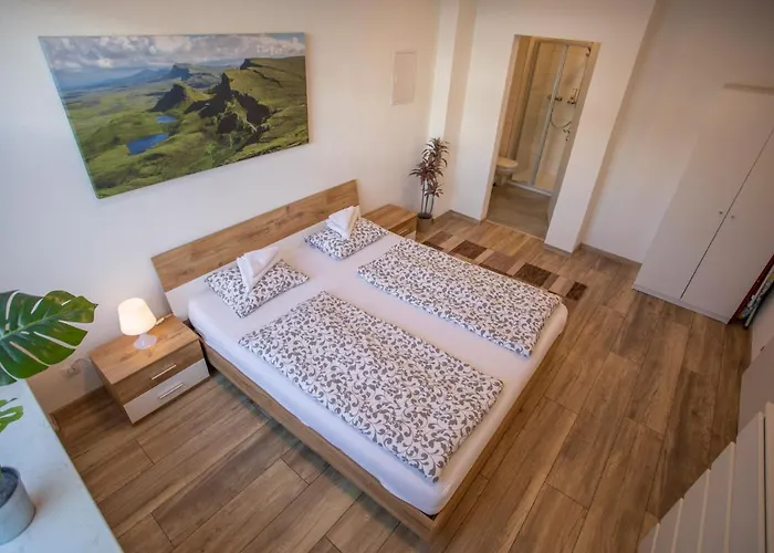 شقة + 1 Free Parking Spot